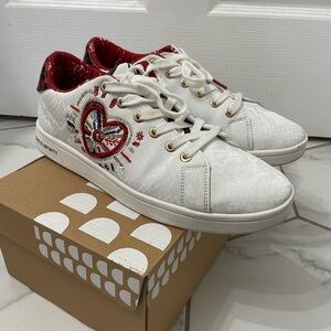 Desigual Sneakers Cosmic Heart